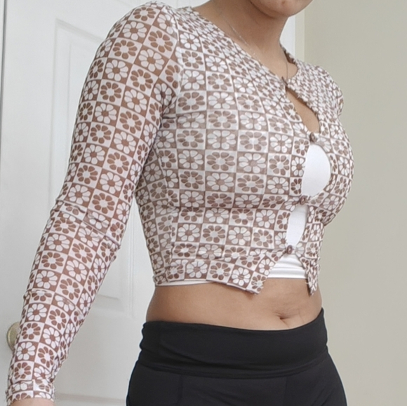 Rue‎ 21 Medium Floral Flower Brown Geometric Print Button Crop Top Long Sleeve - Picture 1 of 5